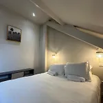 La Convivium بيت ضيافة *
