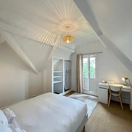 Convivium Guest house